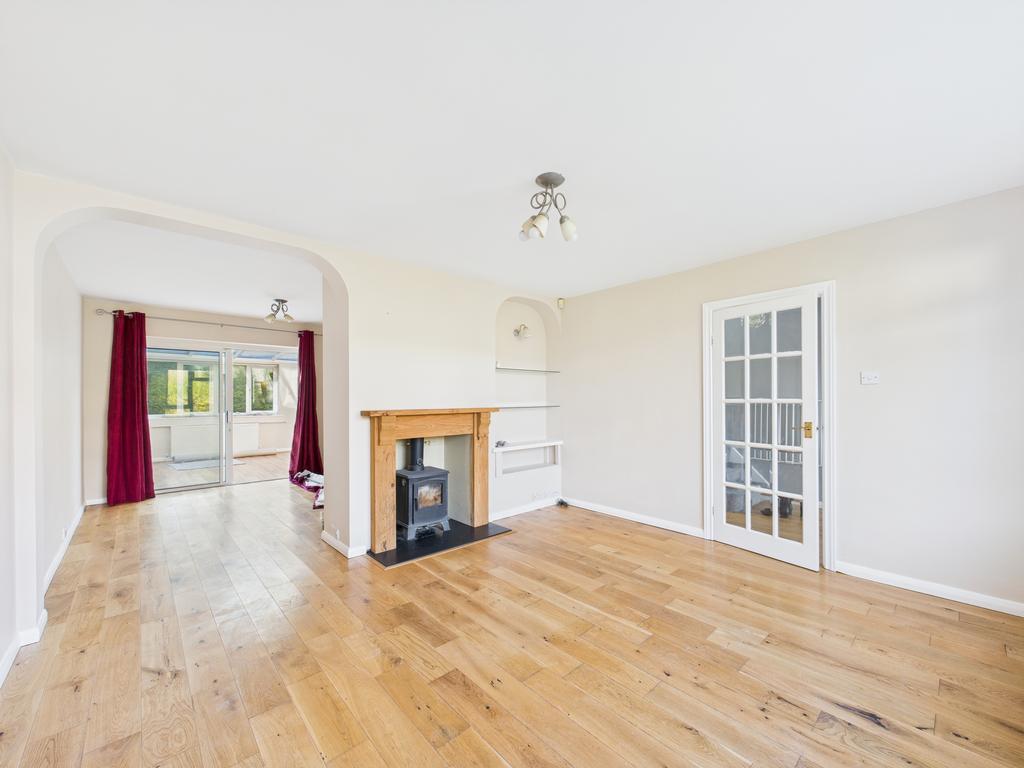 Living room (2)