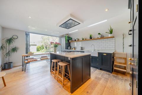 4 bedroom terraced house for sale, St Cloud Road, West Norwood