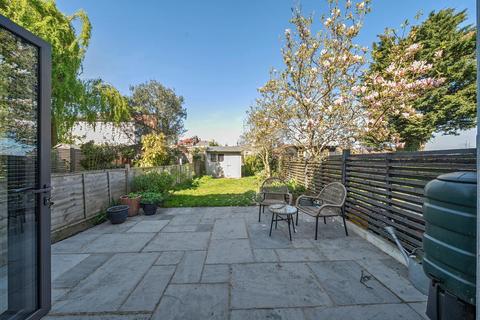4 bedroom terraced house for sale, St Cloud Road, West Norwood