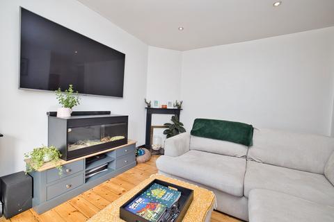 3 bedroom semi-detached house for sale, Anns Road, Ramsgate, CT11