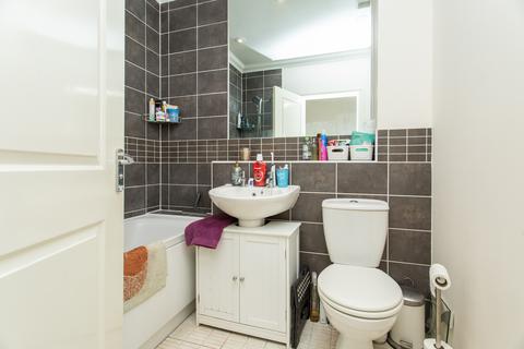 8 Birch Road, Canterbury, CT1 3BS