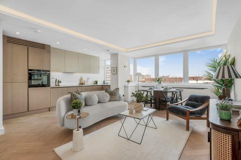 2 bedroom flat for sale, Porchester Place, Connaught Village, London