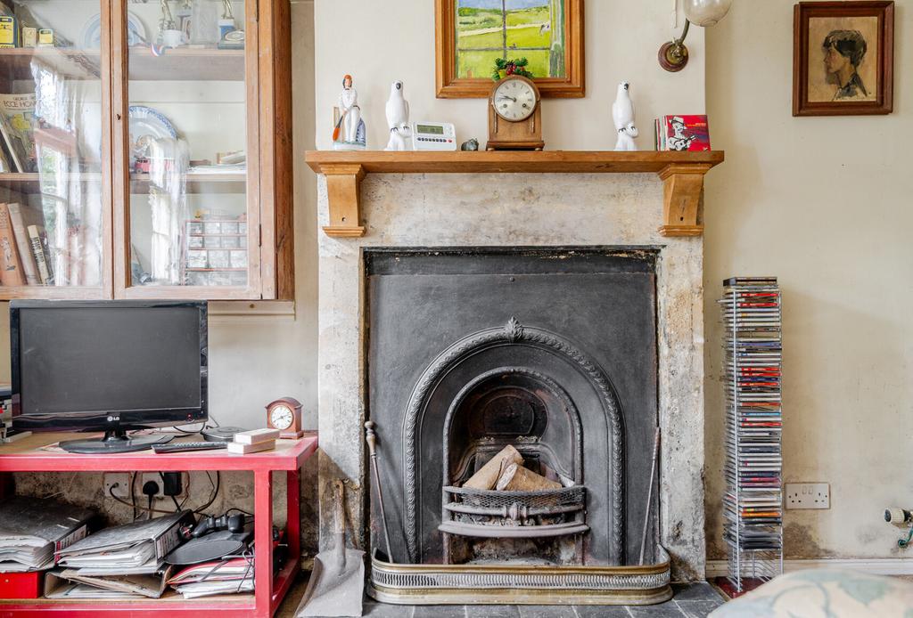 Feature Fireplace