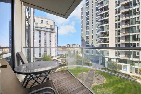 2 bedroom flat for sale, Eastfields Avenue, Wandsworth, London
