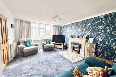 3 bedroom semi-detached house for sale, BOLINGBROKE ROAD, CLEETHORPES