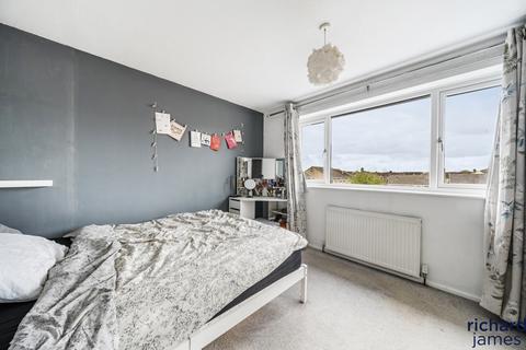 23 Coleridge Close, Royal Wootton Bassett, Swindon, SN4 8LD