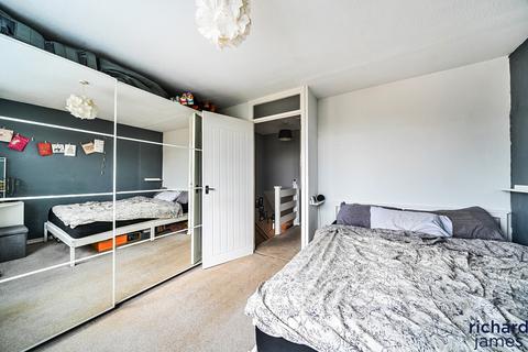 23 Coleridge Close, Royal Wootton Bassett, Swindon, SN4 8LD