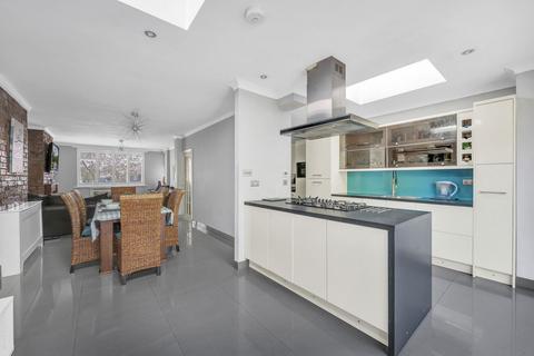44 Roslin Way, Bromley, BR1 4QT