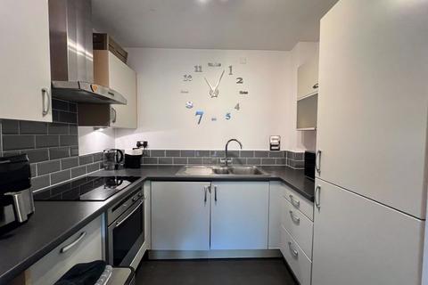 2 bedroom apartment to rent, Butts Green Road, Hornchurch RM11