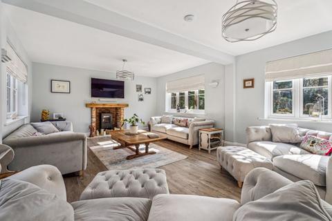 4 bedroom detached house for sale, Nightingales Lane, Chalfont St. Giles