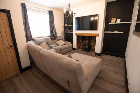 283 Plodder Lane, Farnworth, Bolton, BL4 0BR