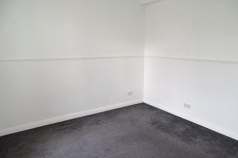 42 Braeside, Sauchie, Alloa, FK10 3DR