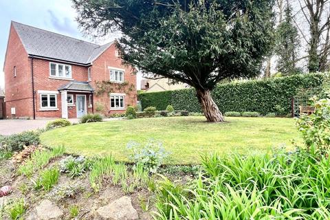 4 bedroom detached house for sale, Elm Grove, Calne SN11