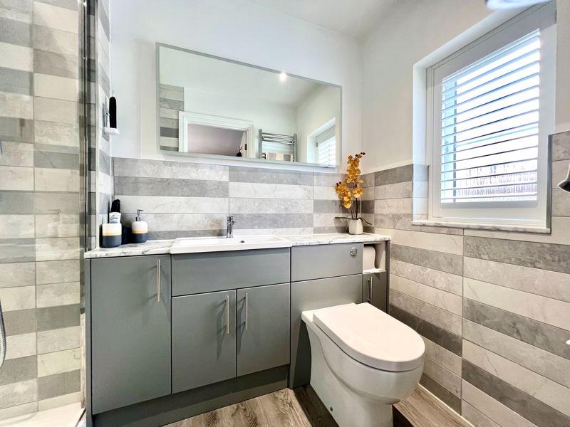 En-Suite To...