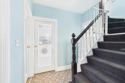1 Albert Avenue, Carlton, Nottingham, NG4 1HN