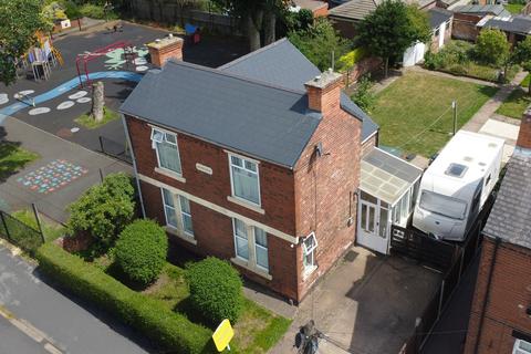 1 Albert Avenue, Carlton, Nottingham, NG4 1HN
