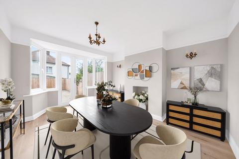 4 bedroom semi-detached house for sale, Bickley Road, Bickley, Bromley