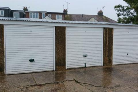 undefined, Chalkenden Avenue, Gillingham ME8