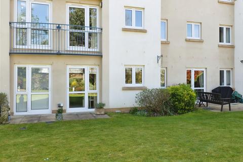 1 bedroom apartment for sale, Lefroy Court, Cheltenham GL51