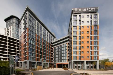 2 bedroom apartment to rent, Grapnel Apartments, Furness Quay, Salford M50