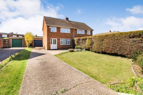 3 bedroom semi-detached house for sale, Sabel Close, Biggleswade SG18
