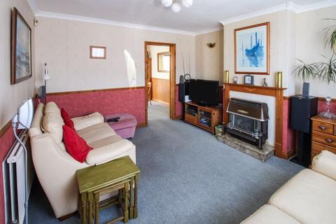 3 bedroom semi-detached house for sale, Sabel Close, Biggleswade SG18