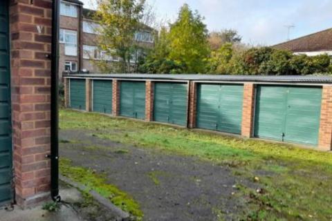 Garage to rent, Charles Street, Chatham ME4