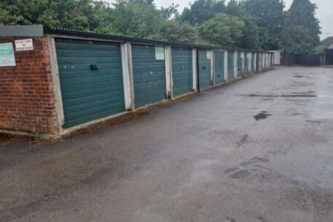 undefined, Chester Close, Ash GU12