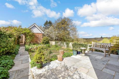 6 Boxgate, Crowborough, TN6 1SF