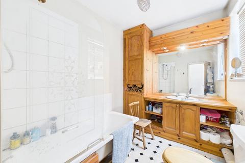 14 Mount Pleasant, Stroud, GL5 1NA