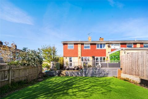 91 Butts Meadow, Wisborough Green, Billingshurst, RH14 0BT