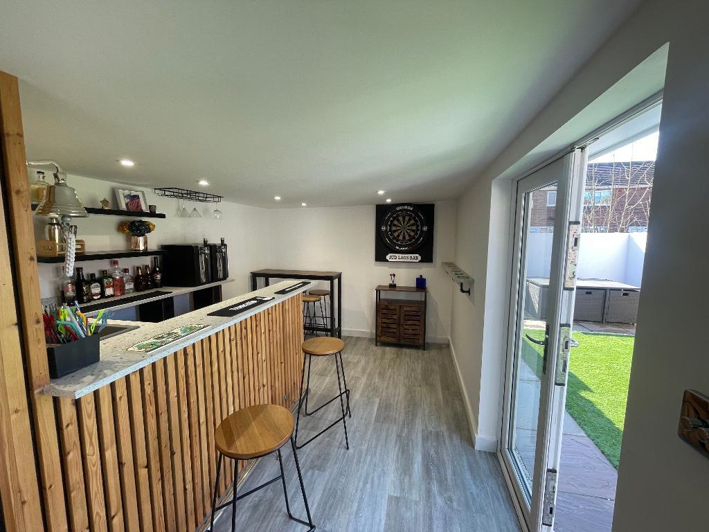 Games Room/Bar