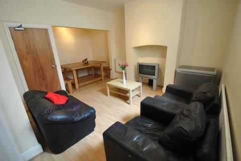 1 bedroom terraced house to rent, Birchfields Road, Fallowfield, Manchester, M13 0XX