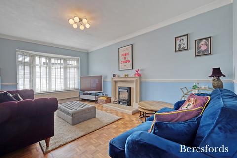 12 The Terlings, Brentwood, CM14 4NG
