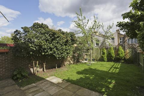 4 bedroom semi-detached house for sale, Birch Grove, London, E11