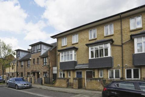 undefined, London, E11