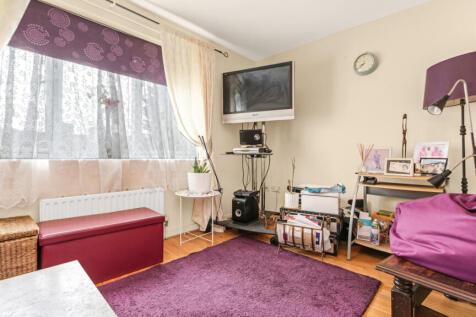 85138 house birch grove london greater london e11