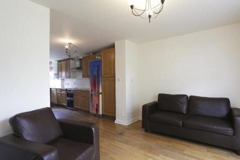 85138 house birch grove london greater london e11