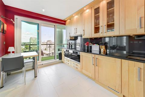 2 bedroom apartment for sale, Drake House, St George Wharf SW8