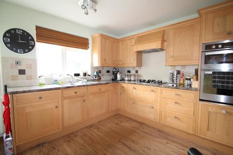 3 Dove Close, Wetherby, LS22 7YQ