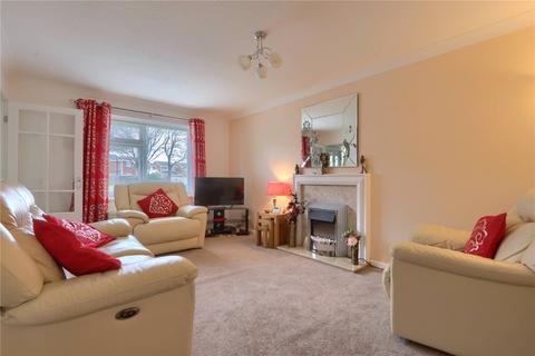 2 bedroom bungalow for sale, Wheatear Drive, Redcar