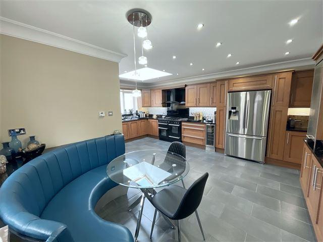 Breakfast kitchen