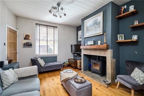 2 bedroom end of terrace house for sale, Northgate, Baildon, West Yorkshire, BD17