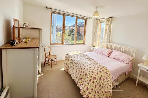 2 bedroom apartment for sale, Oak Vale, Oakfield, Ryde