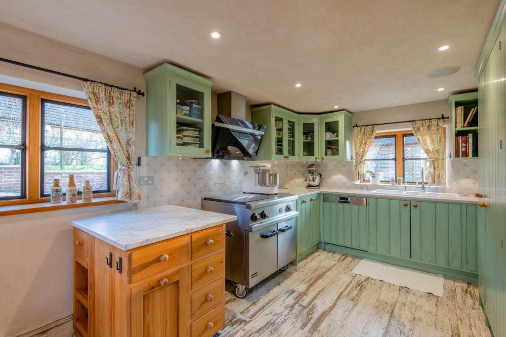Kitchen 2