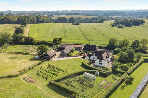 6 bedroom detached house for sale, Broad Street, Monks Horton, Kent