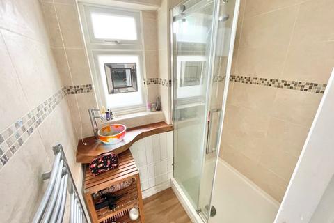31 Beaumont Place, Lancaster, LA1 2EY