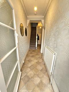 1 bedroom in a house share to rent, Sumner Road, Salford, M6