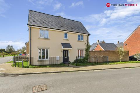 3 bedroom semi-detached house for sale, Thames Bank, Biggleswade SG18