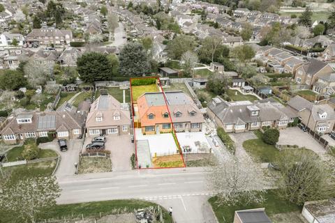 4 bedroom semi-detached house for sale, Grove Road, Hertfordshire AL5